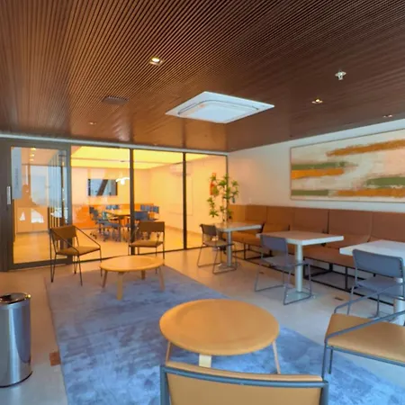 Apartamento Topázio No Meireles Próximo A De Iracema