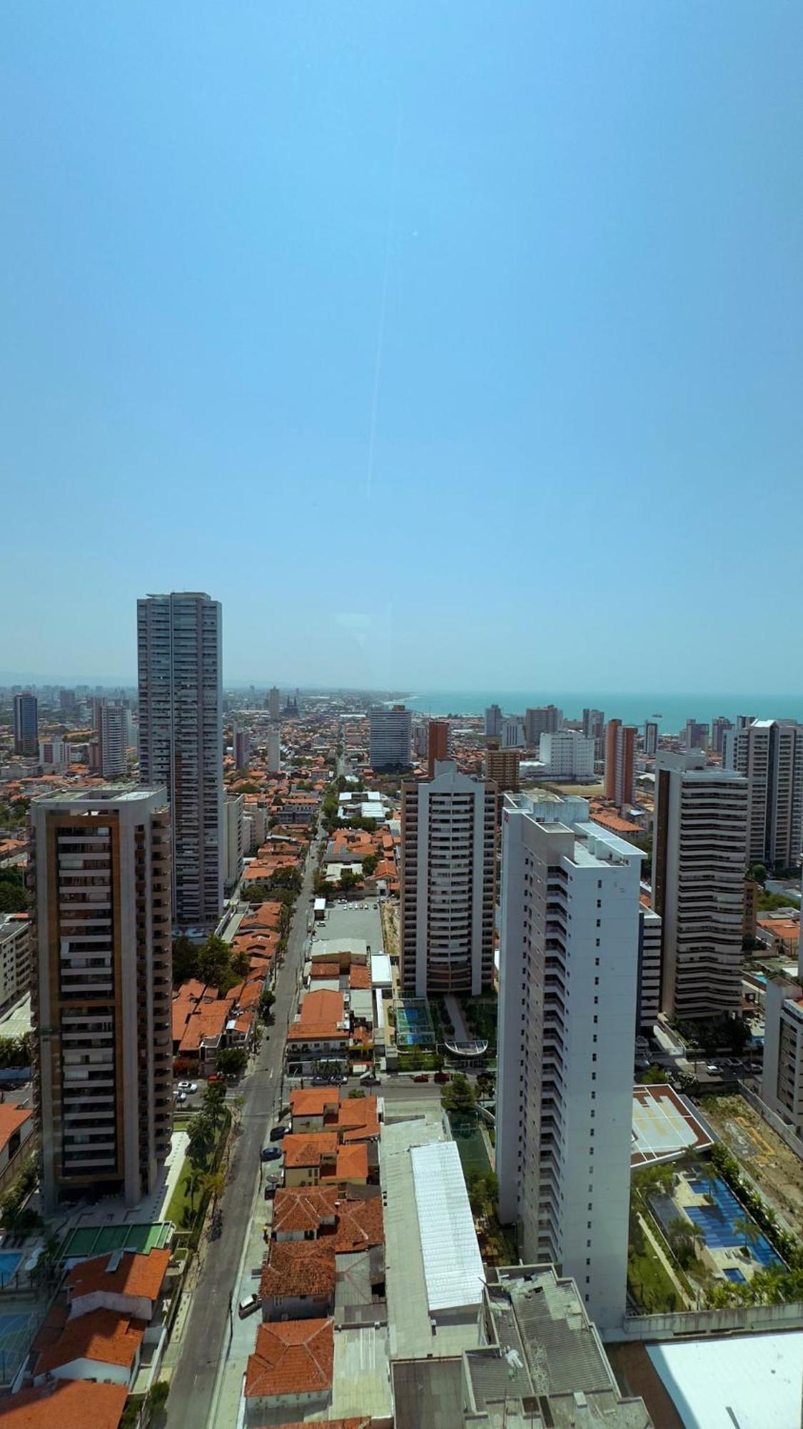 Apartamento Topázio No Meireles Próximo A De Iracema *